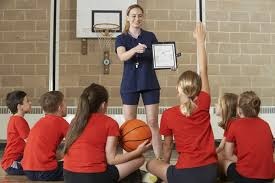 为什么粉红球棒背后的慈善精神赋予了暴力运动更多的社会温情